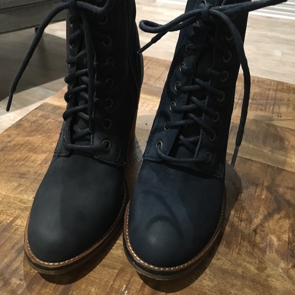 Booties - Picture 5 of 6